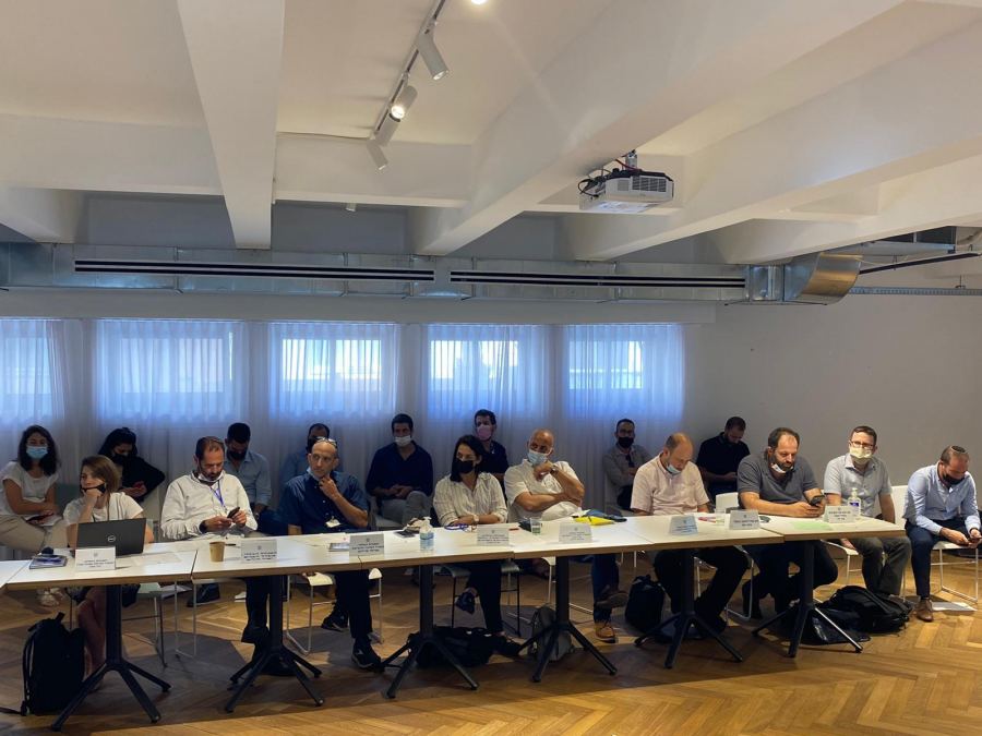 إقامة لجنة من مديري كل الوزارات لمتابعة قضايا المجتمع العربي